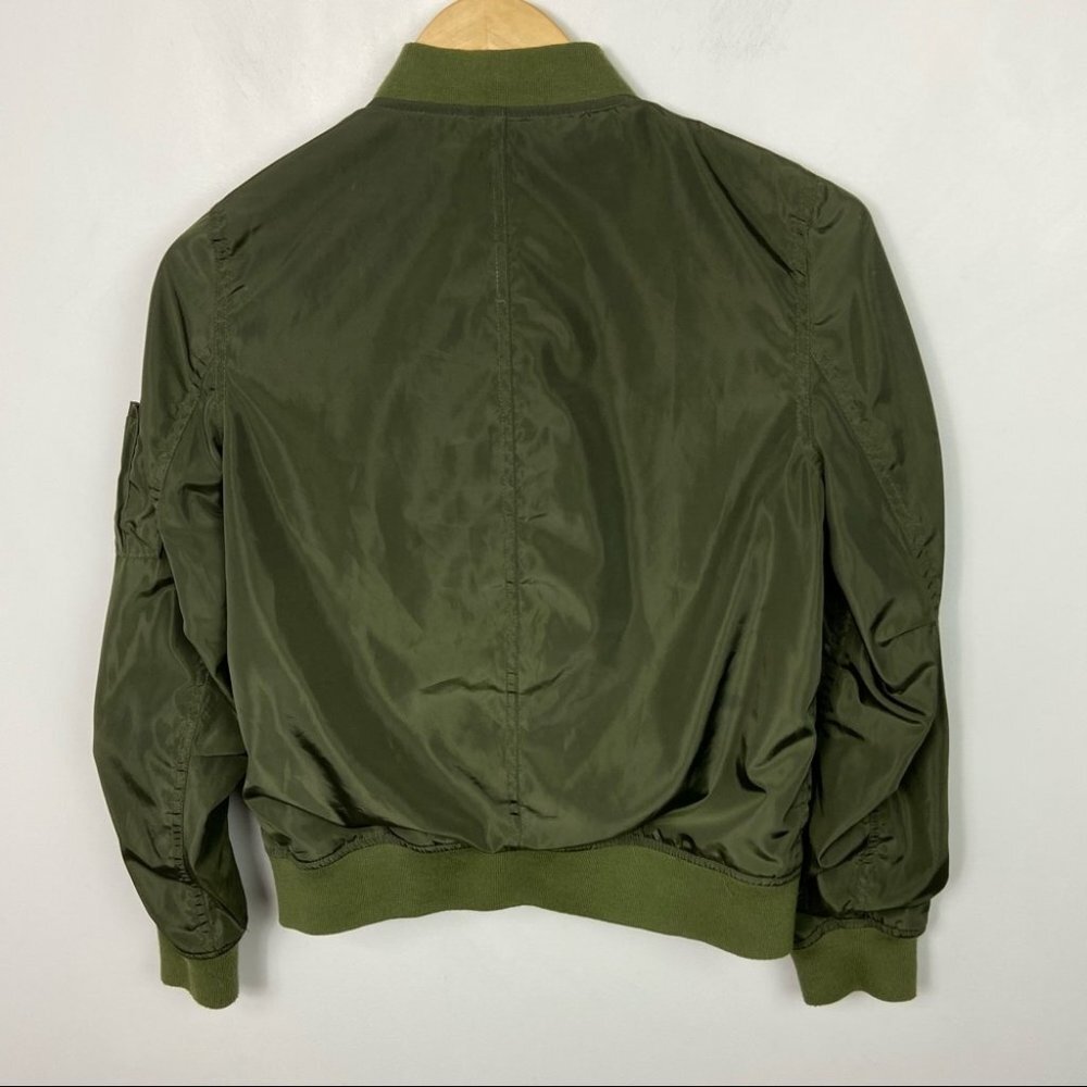 Fashion Nova Poppin Olive Green Bomber Jacket Size XS Coat Padded Puffer Boho - Picture 5 of 12